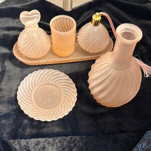 Elegant Pink Vanity Tray Set